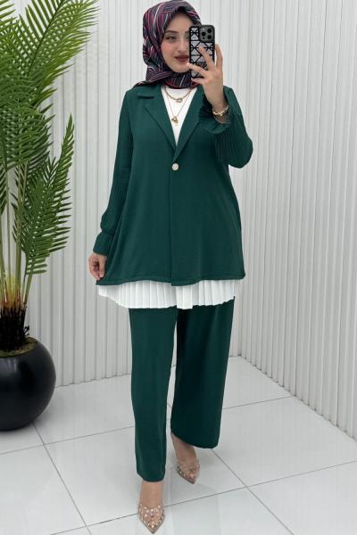 Burcu Takım Zümrüt